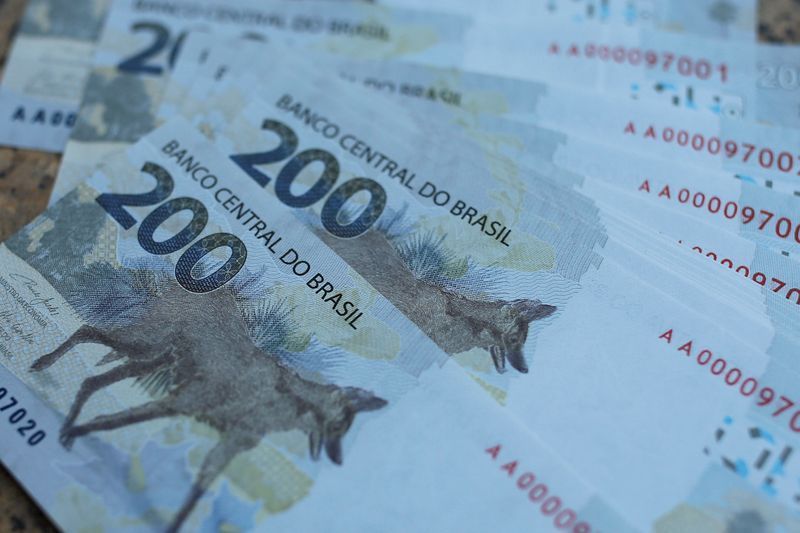 Mercado de Trabalho e Juros: Expectativas para Caged e Política Monetária