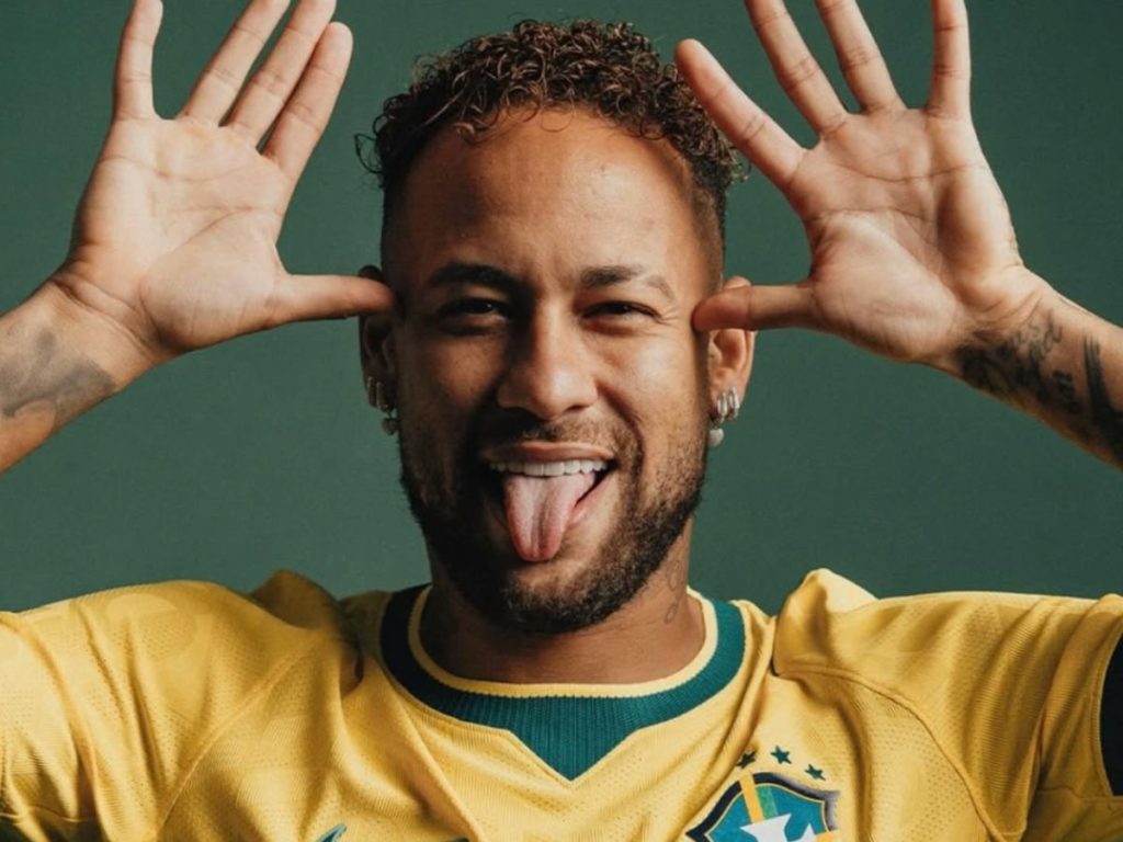 Neymar retorna ao gramado, mas treino com grupo só na próxima semana