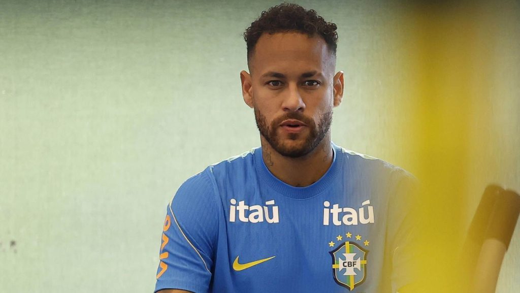 Neymar volta a treinar e pode jogar contra Escócia na Copa