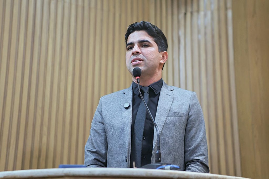 Vereador Pastor Diego reage à denúncia na AjuPrev e reconhece avanços na gestão municipal