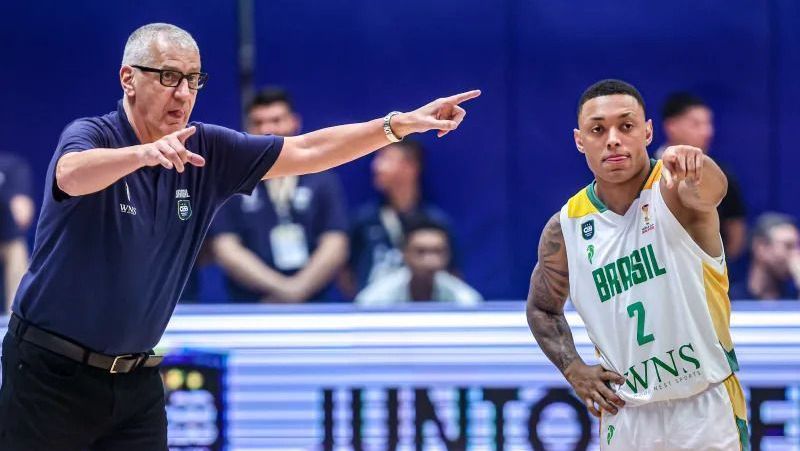 Petrovic convoca 13 para última janela das Eliminatórias do Mundial de Basquete