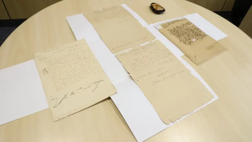 PF resgata documentos do Império que seriam leiloados e os devolve ao país