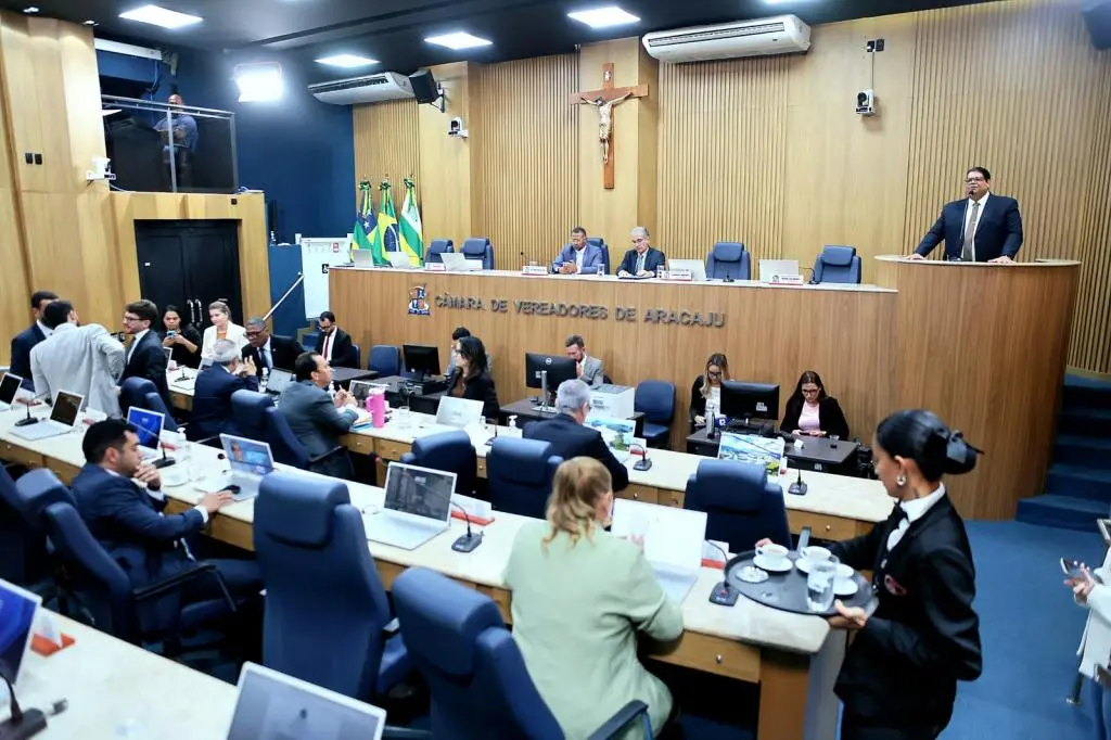 Prefeitura de Aracaju envia à Câmara projetos que garantem isonomia ao magistério e reestruturam fundo de cultura