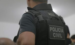 Amigos de casal são presos em Sergipe acusados de planejar assalto a residência
