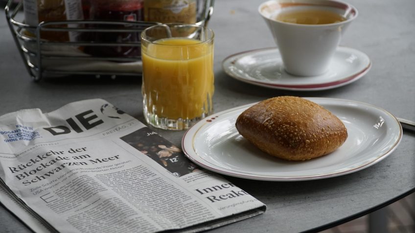 Portal investigativo une assinatura de café e jornalismo contra corrupção