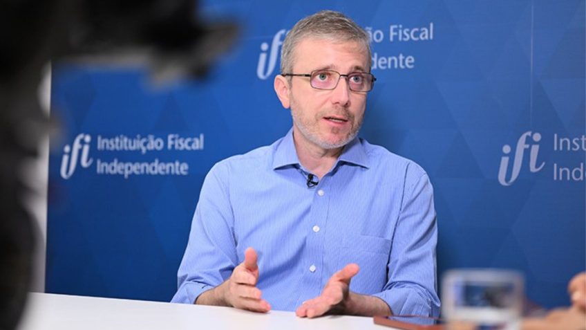 Próximo presidente enfrentará desafios fiscais complexos, afirma IFI