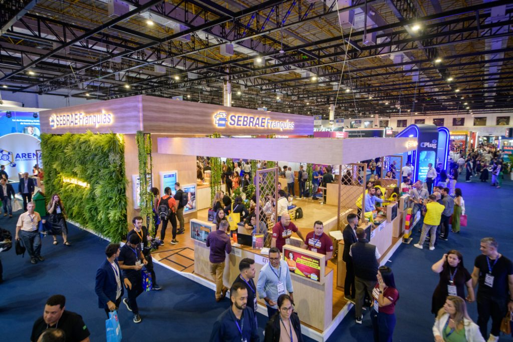 Sebrae leva pequenas franqueadoras sergipanas à maior feira do setor