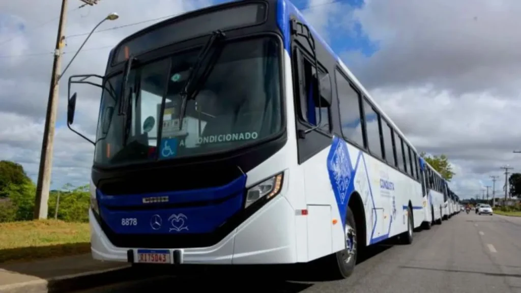 Transporte coletivo em Vitória da Conquista terá horário de sábado nesta segunda-feira