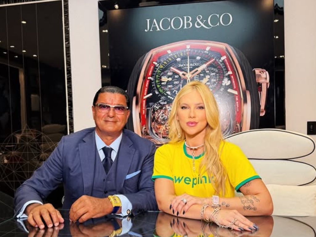 Virginia Fonseca vira embaixadora global de marca de luxo em NY