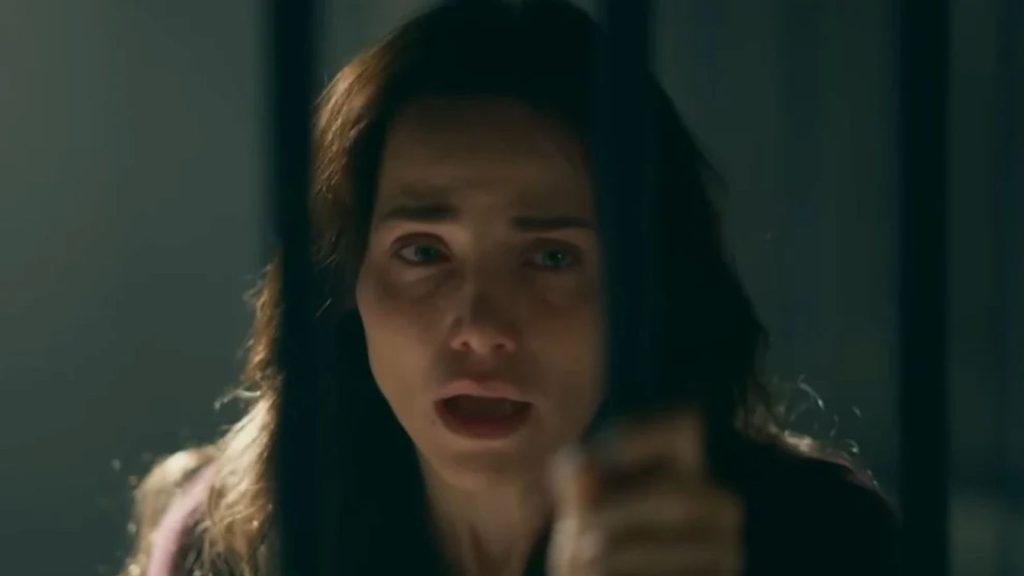 Zeni se torna nova inimiga de Adriana em “Quem Ama Cuida”