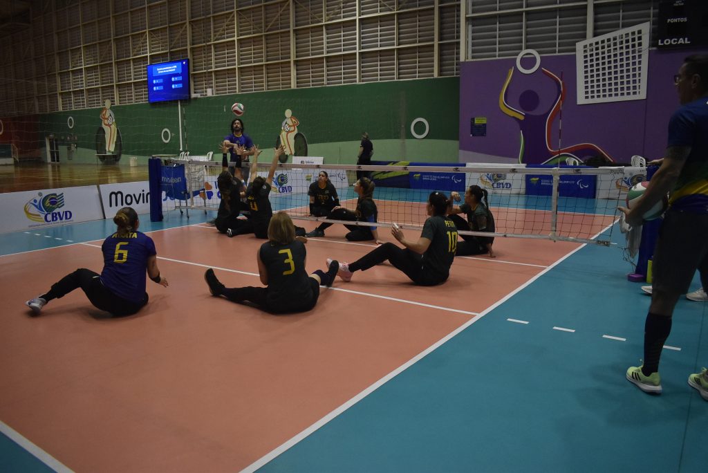 Seleções Brasileiras de Vôlei Sentado intensificam preparação para o Campeonato Mundial na China