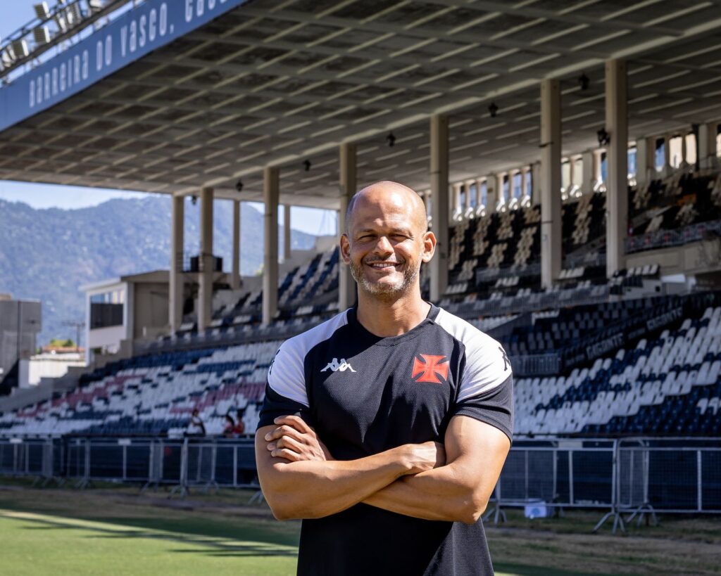Formação em Educação Física impulsiona carreira no futebol de alto rendimento