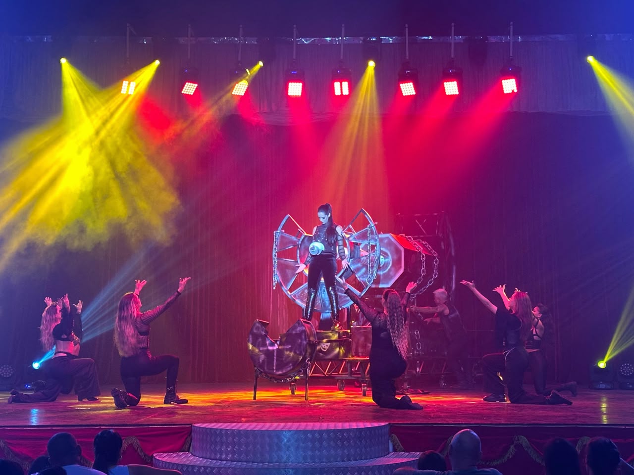 Circo Portugal estreia em Aracaju com o maior show de mágicas da América Latina, diretamente de Las Vegas