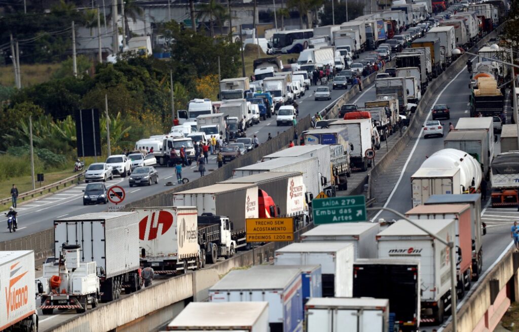 abrava-solicita-fim-das-greves-de-caminhoneiros-ap-s-aprova-20260715