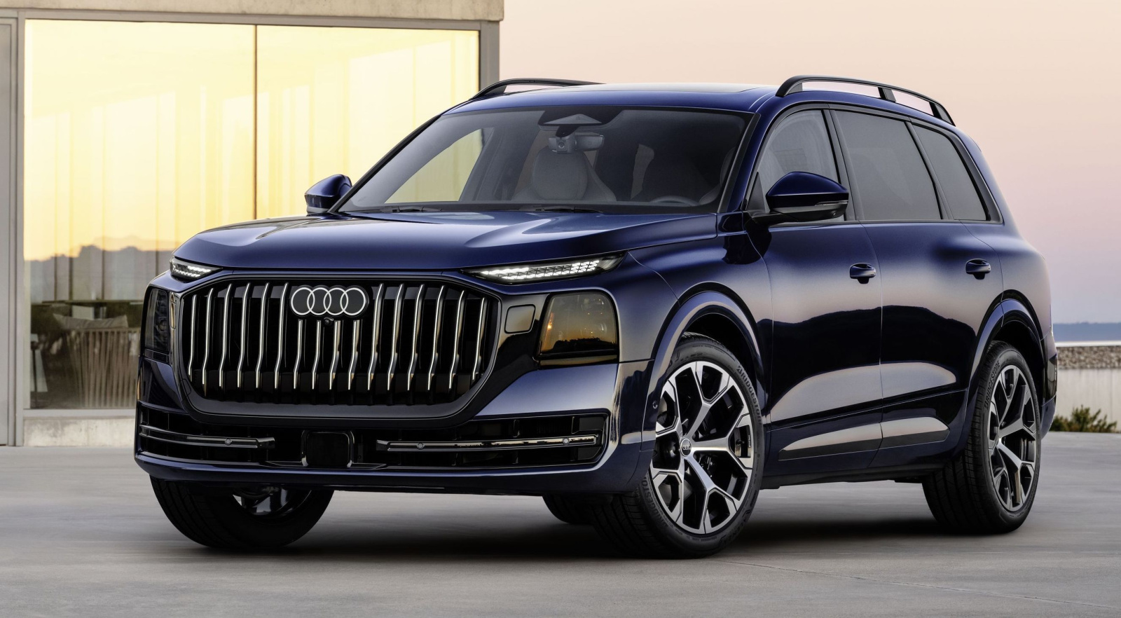 Audi lança Q9: maior SUV da marca com tecnologias inéditas