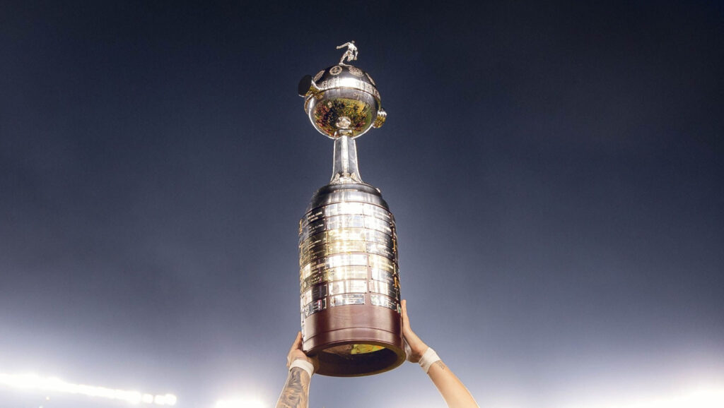 Brasileirão Retorna com Jogos Após Pausa para a Copa do Mundo