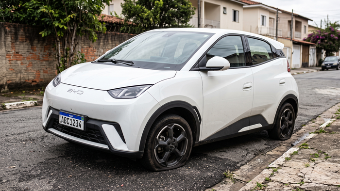 Calibragem dos pneus é essencial para eficiência dos carros elétricos