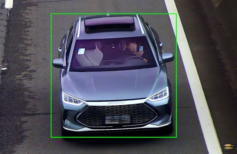 Câmara aprova inclusão de imagem em multas de trânsito para maior transparência