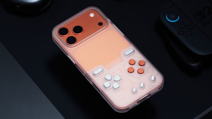 Capa transforma iPhone em GameBoy com botões físicos