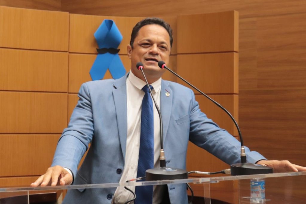 Capitão Samuel elogia convocação de excedentes da PM e destaca importância da renovação