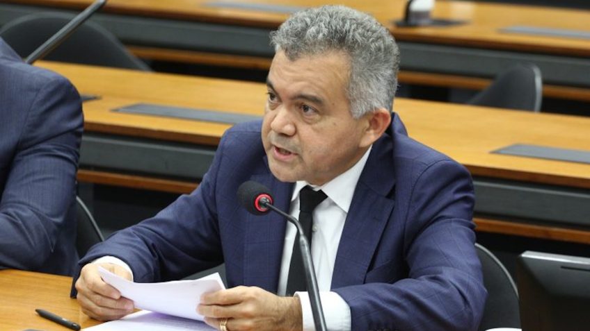 CCJ aprova fim de multas por barulho a moradores com deficiência