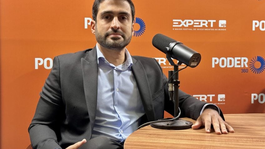 Cenário global fragmentado força mudança nas carteiras, diz XP
