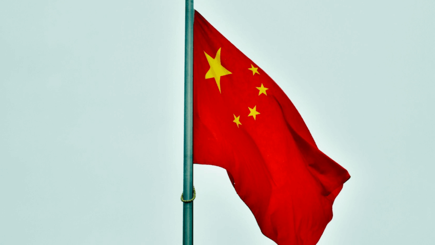 China multa Trip.com em US$ 765 mi por forçar exclusividade