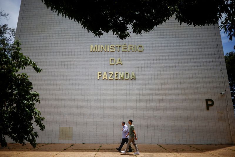 China não atinge meta de crescimento no segundo trimestre de 2026