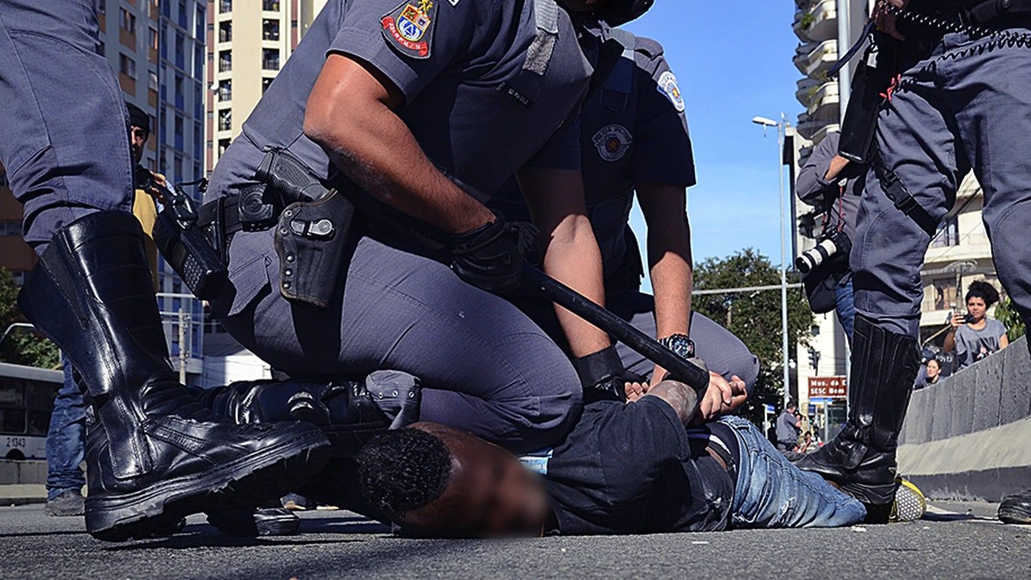 Cinco cidades respondem por 75% das mortes em operações na Baixada