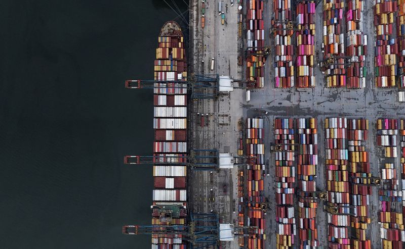 CNI aponta queda nas exportações e competitividade com novas tarifas dos EUA