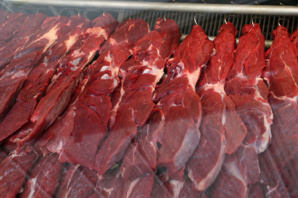 Cota chinesa provoca mudanças na carne bovina brasileira e preocupa setor
