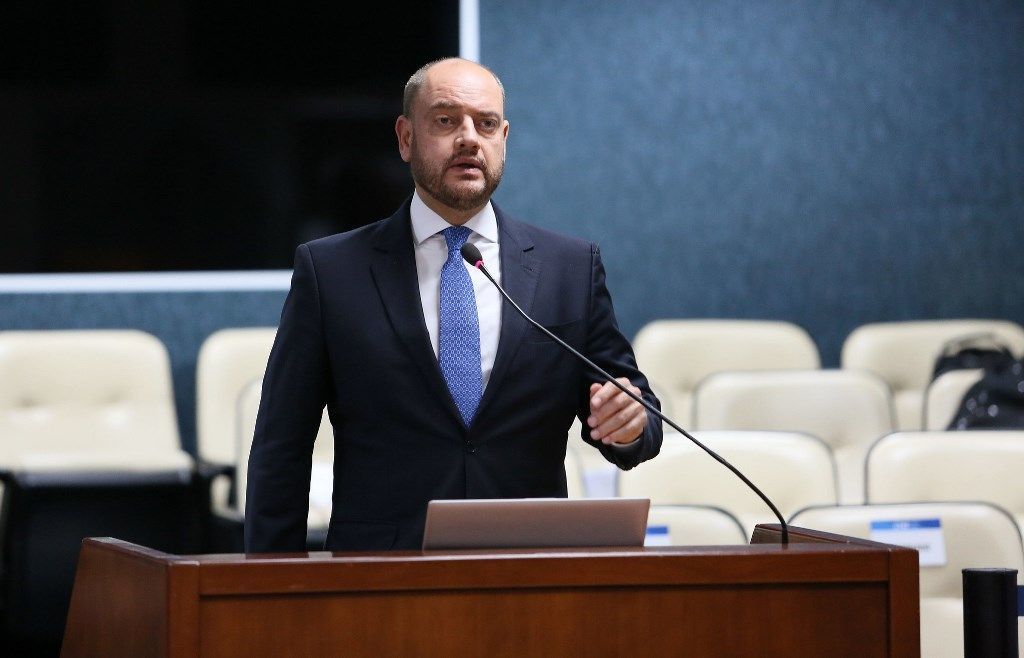 Couto atinge 52,7% de aprovação, diz levantamento