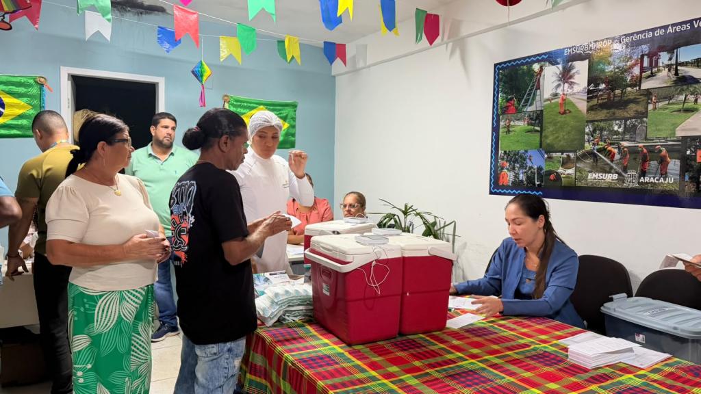 Emsurb leva saúde preventiva aos trabalhadores da limpeza urbana de Aracaju