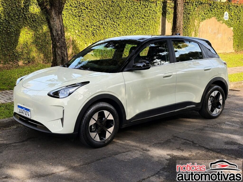geely-ex2-campe-o-de-vendas-na-china-chega-ao-mercado-austra-20260715