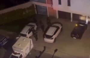 Idoso reage a assalto, atira e suspeito morre dentro de residência no bairro Atalaia, em Aracaju