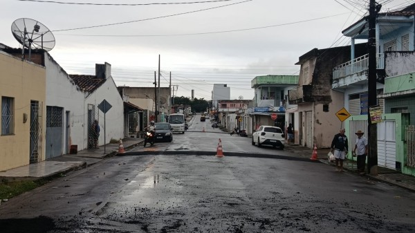 SMTT de Itabaiana instala quebra-molas em ruas de grande movimento com o objetivo de reforçar a segurança no trânsito 8 image