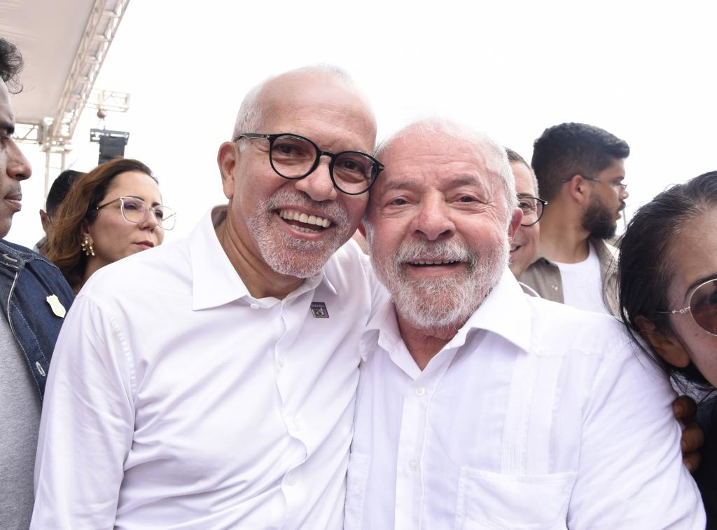 PDT oficializa apoio à reeleição do presidente Lula; Edvaldo Nogueira defende aliança em convenção