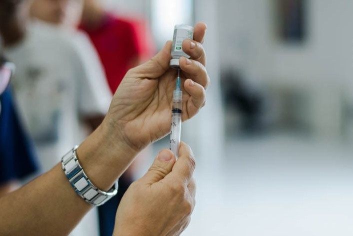 Ministério da Saúde prorroga vacinação contra HPV para jovens de 15 a 19 anos