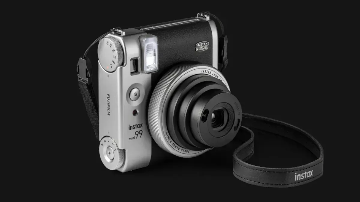 Instax mini 99 chega em prata com design retrô e recursos atualizados