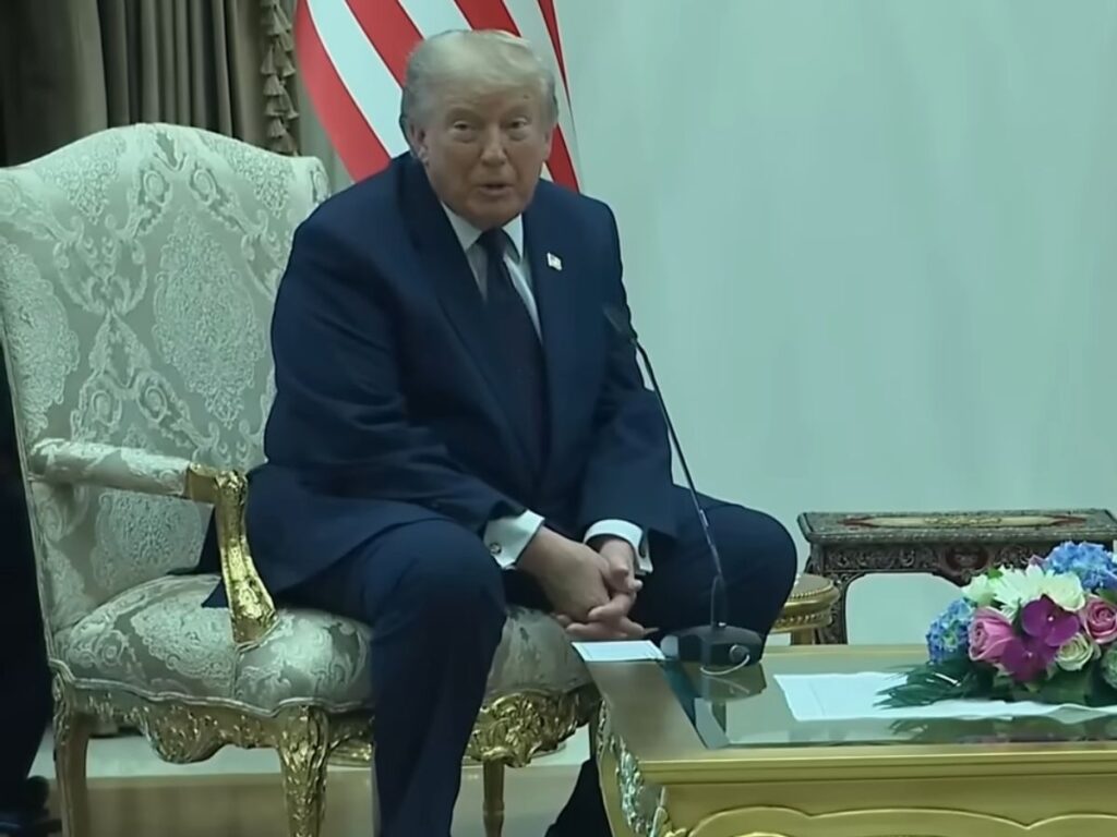 Israel comunica aos EUA suposto plano do Irã para matar Donald Trump