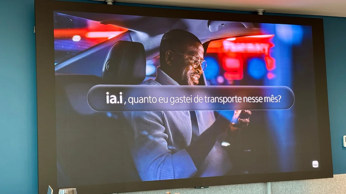 Itaú lança ia.i, assistente de IA para agilizar atendimento e transações