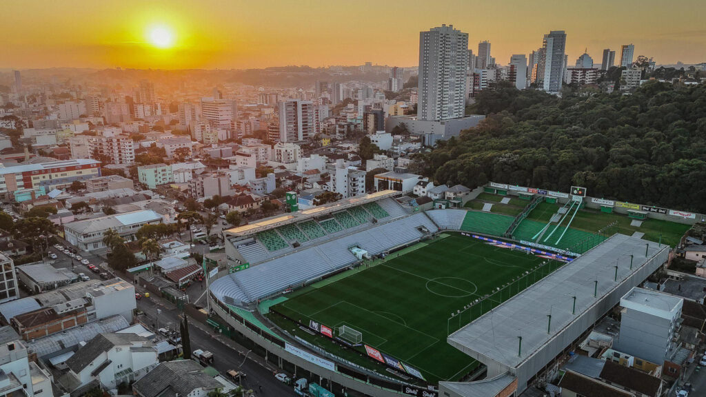 Juventude e Vila Nova se enfrentam hoje no Brasileirão Série B; saiba onde assistir