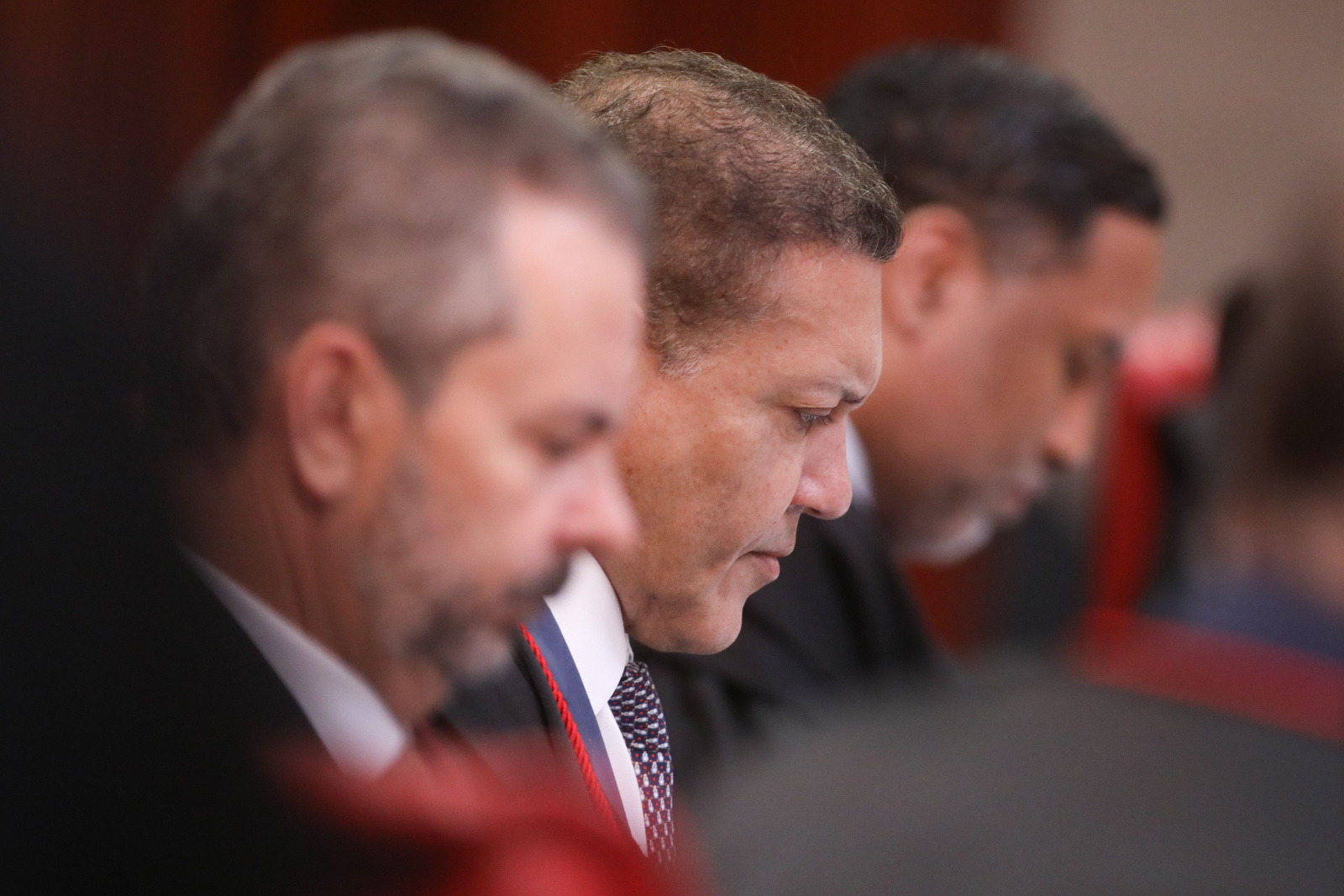 Kassio Nunes Marques se inclui no sorteio e assume relatorias no TSE