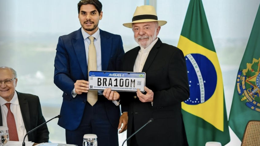 Lula propõe colaboração com empresários para fortalecer mercado externo