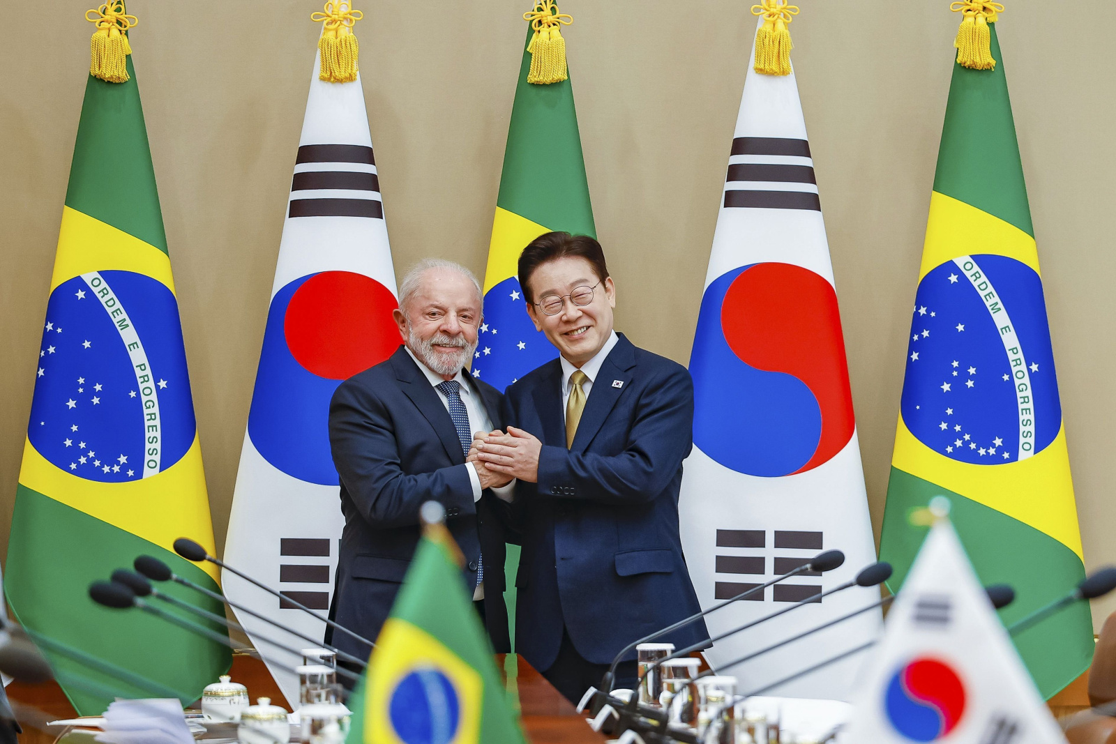 Cooperação Brasil-Coreia do Sul é discutida em encontro entre líderes