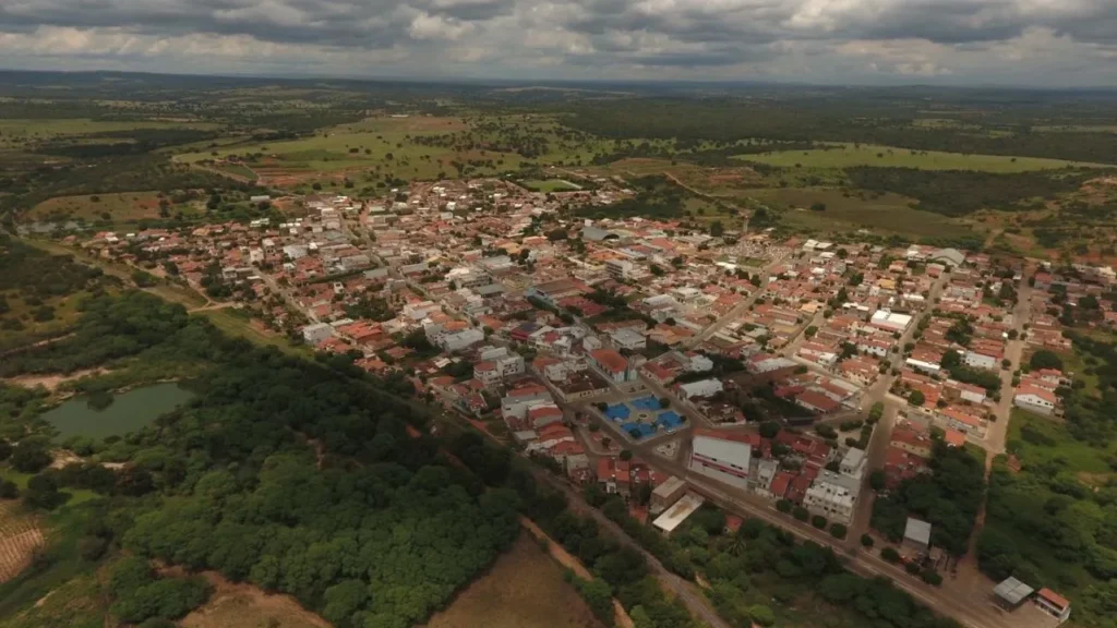 Malhada de Pedras comemora 64 anos com shows, cavalgada e feira de animais