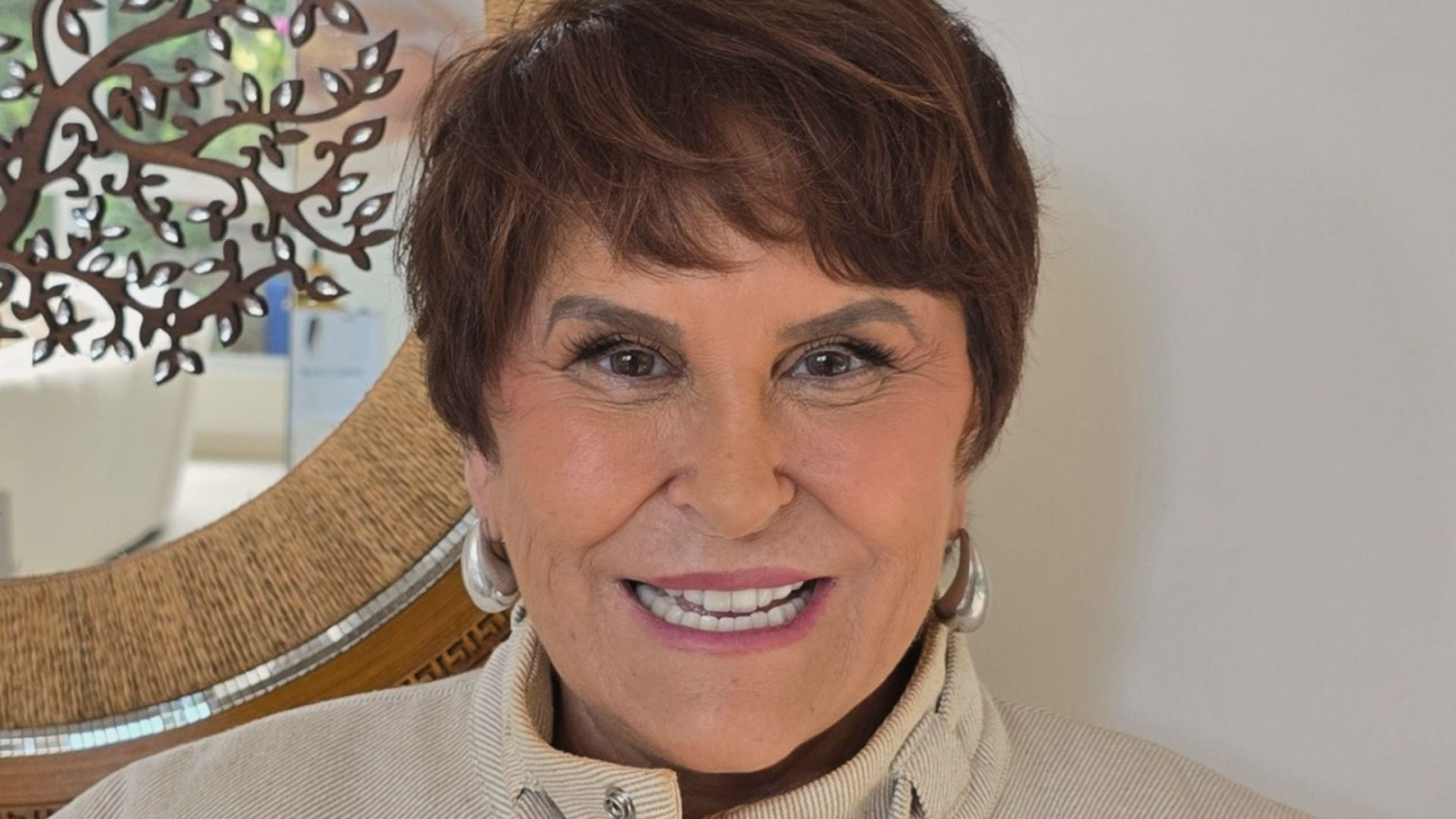 Márcia Sensitiva estreia quadro em programa brasileiro nos EUA