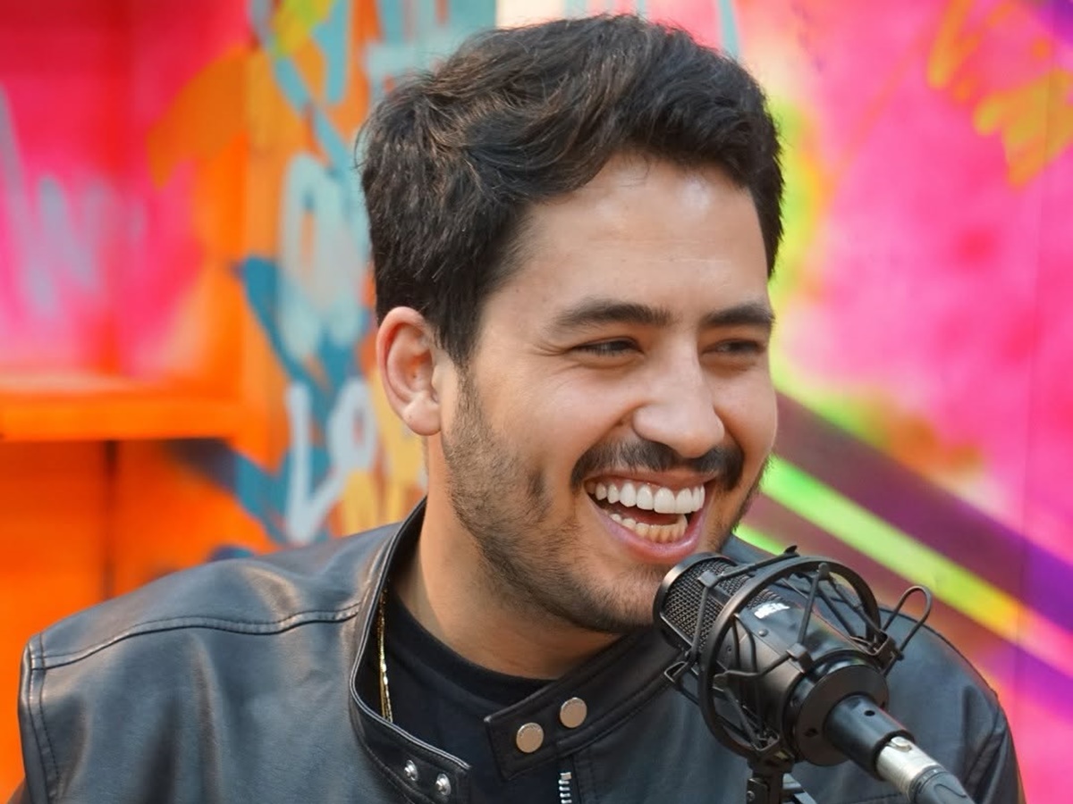 Matheus Vargas estreia ‘DNA EP.1’ e canta com o pai Leonardo