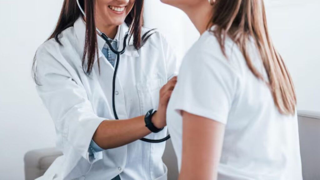 Menopausa: Transformações no corpo feminino e riscos à saúde, segundo especialistas