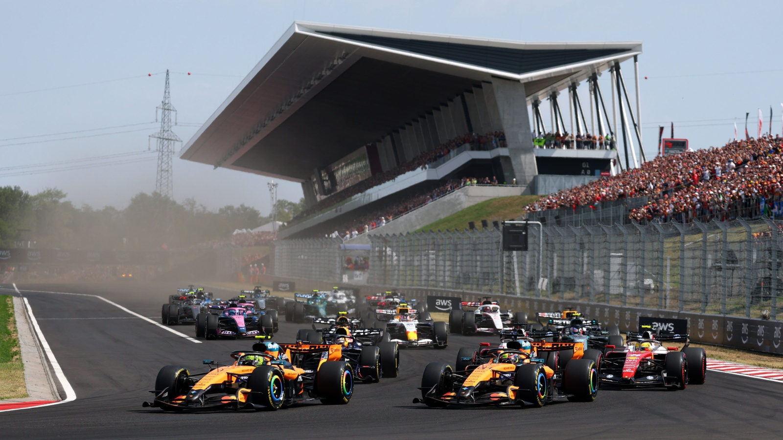 Norris vence na Hungria e promete buscar mais triunfos na F1
